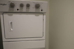 rent apartment in abbotsford with laundry